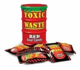 Скарбничка з мега кислими цукерками Toxic Waste Red Sour Candy Drum 42 г