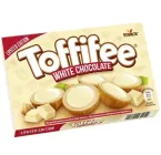 Цукерки Toffifee White Chocolate Limited Edition ірис з лісовим горіхом 125 г